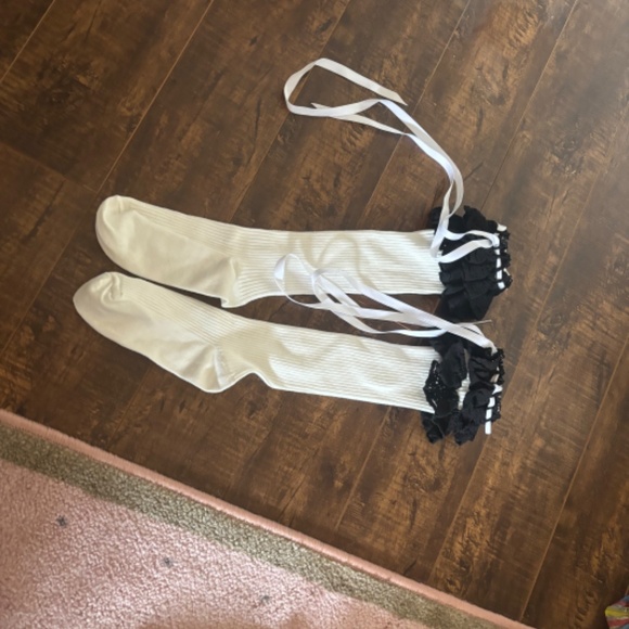 Lolita lace socks - Picture 1 of 3